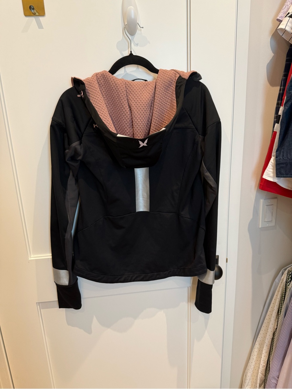 Kari Traa Black Utility Jacket with Pink Trim and Hood - Picture 4 of 8